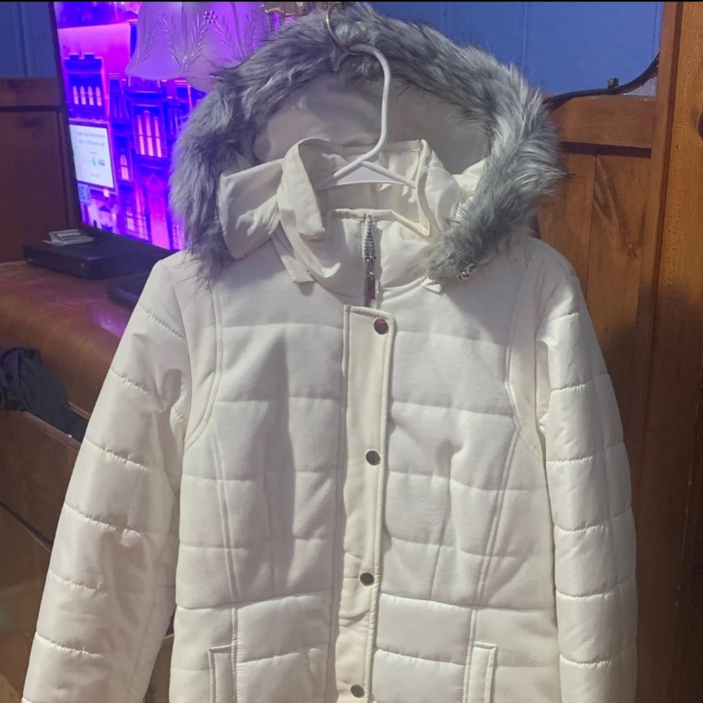 Puffer Jacket - Picture 3 of 3